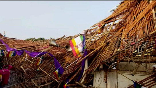 The stage broke during the offering of laddus in the religious ceremony