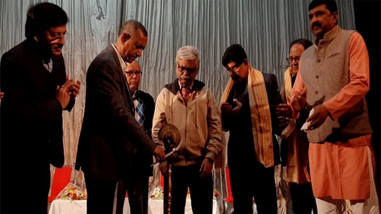 Mayor Gautam Dev inaugurated the two-day convocation ceremony on the occasion of 116 years of Siliguri Mitra Sammilani