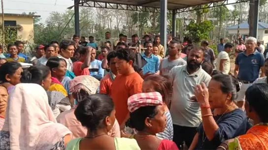 Naxalbari tea garden workers join protest