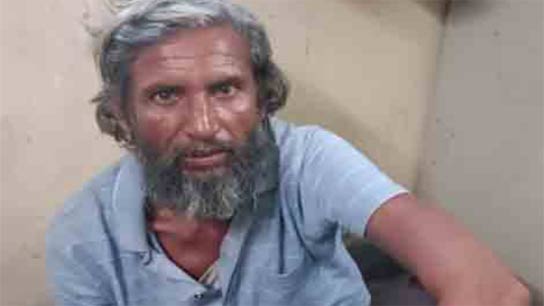 A Bangladeshi national was arrested from Bangdubi Army camp near Bagdogra