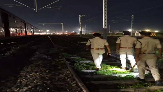 Girl allegedly physically harassed by friend of Father in a Train in New Jalpaiguri