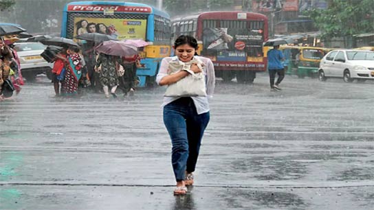 weather update massive rainfall in north bengal for next two days