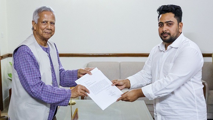 Chief Advisor of Bangladesh Md Yunus has expreseed his desire to resign