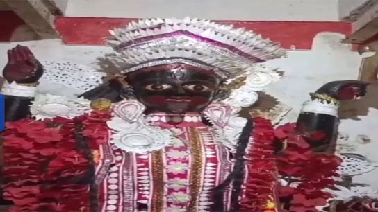 Some thief stolen gold from kali idol in Bankura