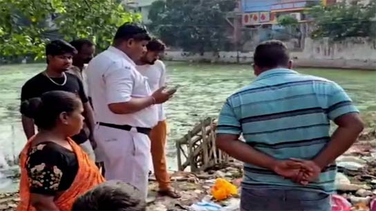 Tension over the recovery of the body of a newborn in Behala
