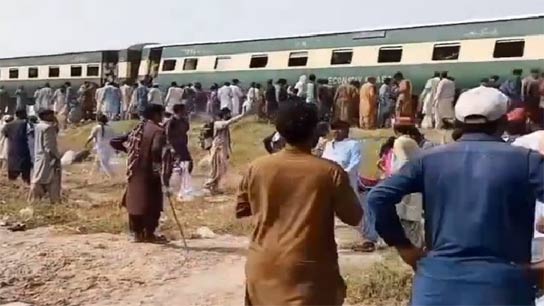 pakistans jaffar express train derails after bomb explosion near jacobabad