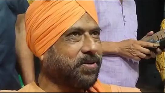 a woman lodged fir against kartick maharaj