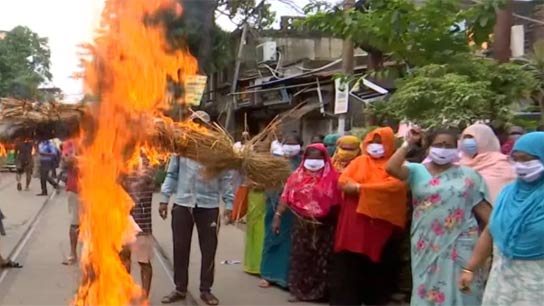 Woman from sonagachi showing protest in kolkata