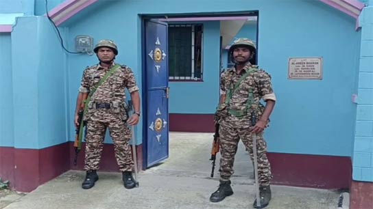 ED raid in bardhaman to catch a fake ed