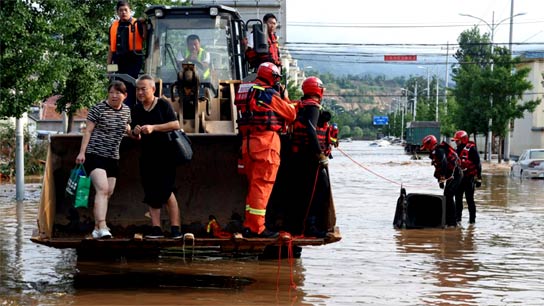 China declares emergency in Beijing