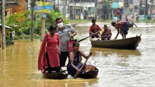 Floods loom in Khanakul as DVC releases water