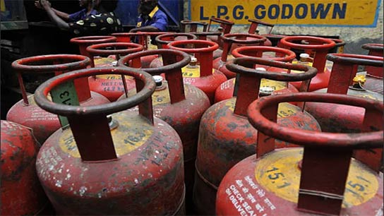 There was no change in the price of a 14.2 kg domestic cylinder