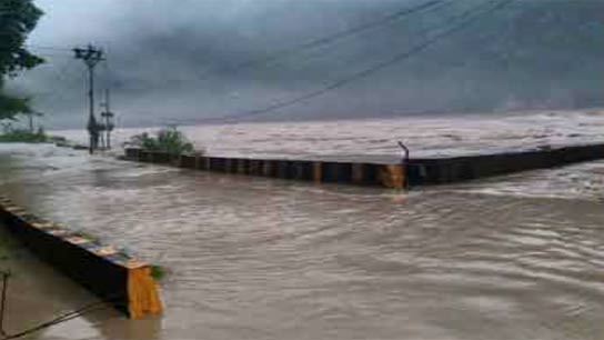 The weather forecast also warns of heavy rain today