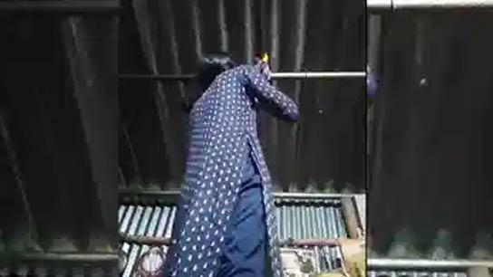 Student from Patashpur committed suicide by hanging herself with a veil on Instagram