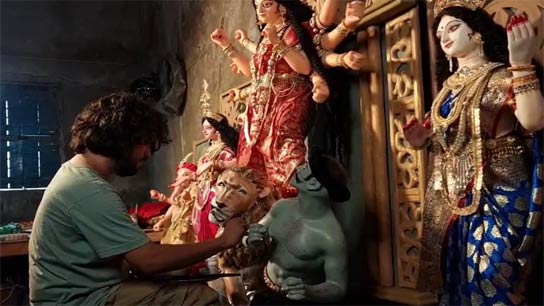 Durga idol made by Tarakeswar idol artist Sayan