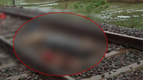 Couple's bodies found on railway line between Virati and Durganagar railway stations on Bangaon Sealdah branch