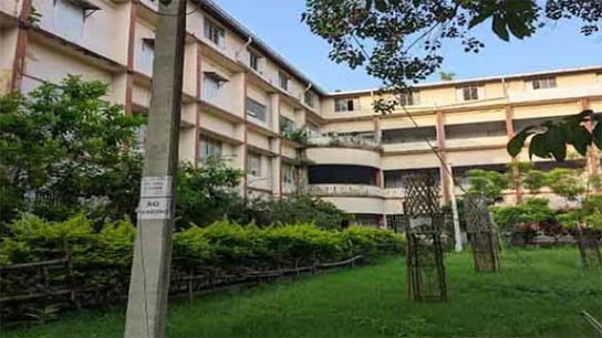 Outsiders are now banned from entering colleges in Siliguri