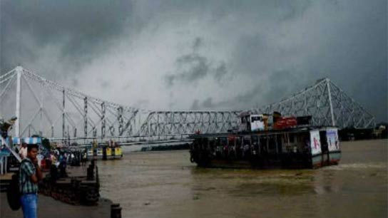 leftist strike has no impact in kolkata