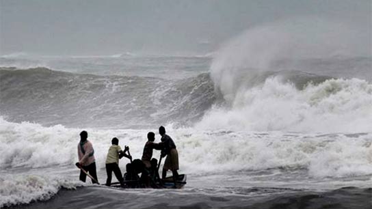 Devastating storm Weather is approaching China and Vietnam, Fears are growing in Bay of Bengal,