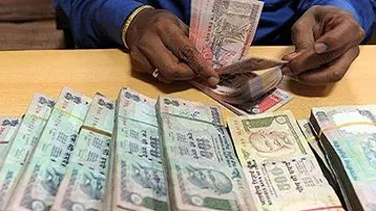 Gambling is going on in Chirkut! Thrill in Shitalakuchi