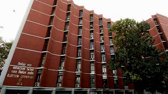 bans 12 political parties in bengal