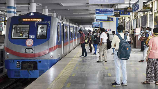 No service of Kolkata Metro from saturday night to sunday afternoon