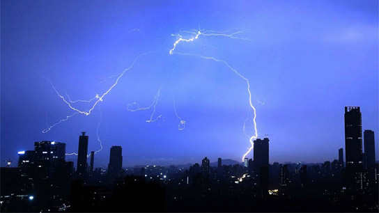 Thunderstorms and rains forecast for Kolkata