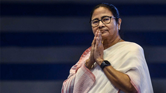 Poorest Chief Ministers of India is West Bengal's Mamata Banerjee