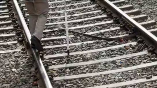 Police revealed the identity of three dead bodies found in rail line at purulia