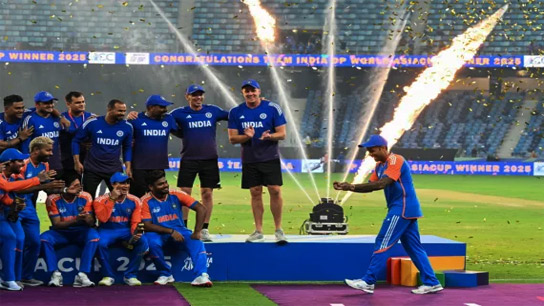 India refuse to accept Asia Cup trophy during delayed presentation ceremony