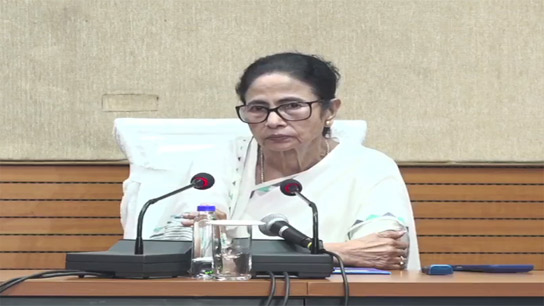 Chief Minister holds meeting with police officials on first day of North Bengal visit