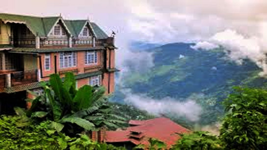 Hotels in Darjeeling town empty during Puja season