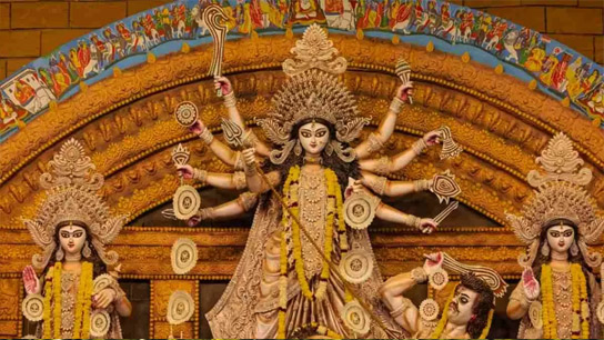 Not only the pavilion, but also the idols have surprises