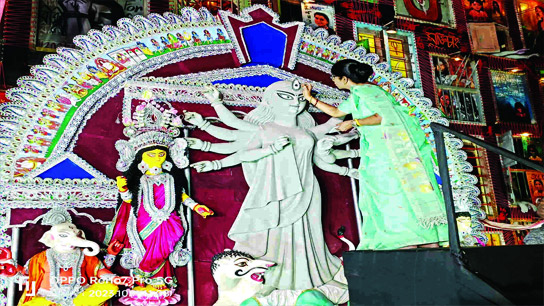 Know the theme of any Puja in Kolkata and plan it today