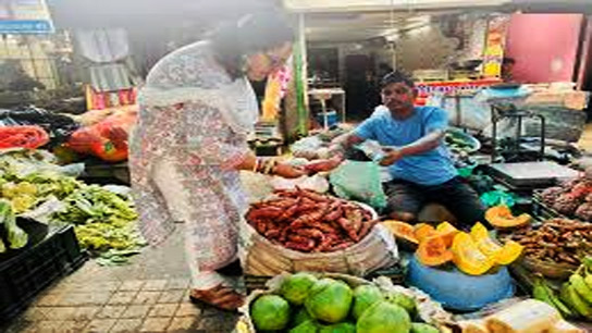 vegetable price soars during durga puja in north bengal