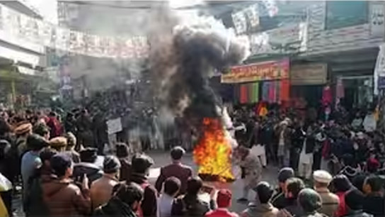 massive protests against shehbaz sharif government in pok