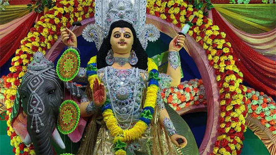 Do these simple rituals on the day of vishwakarma puja to make your business successful