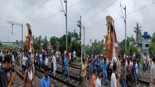 Chandannagar is the only place that shows its uniqueness! The railway line runs from north to south