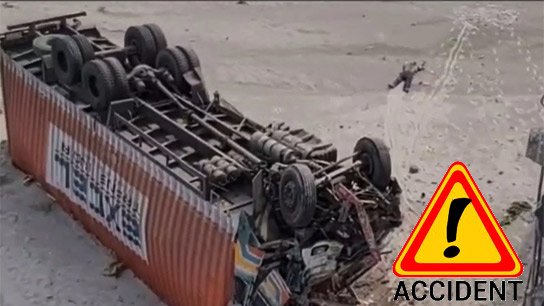 Lorry falls 40 feet from bridge; tragic accident