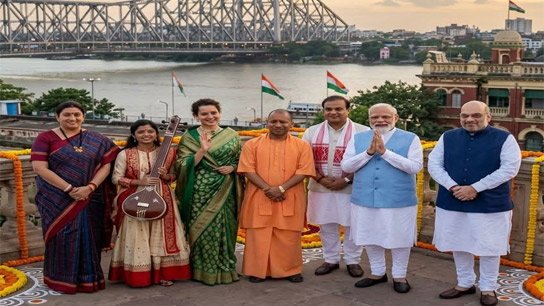 'Team Modi's' masterstroke in Bengal's political context