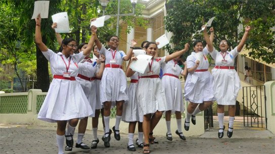 Abhirup Bhadra scores first in Madhyamik, Kolkata not in top 10