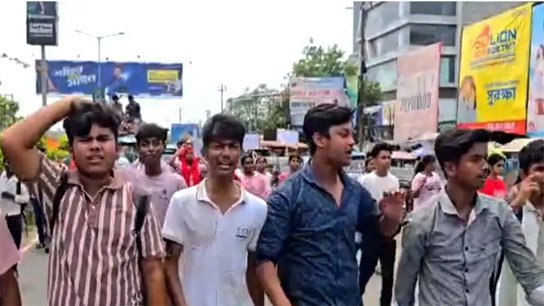 'I will take tuition from school teachers', students block roads, parents support