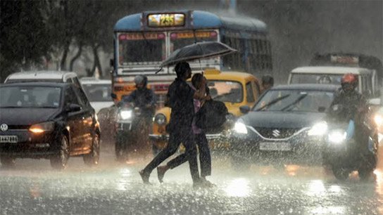 Be alert; heavy to very heavy rainfall may begin in South Bengal