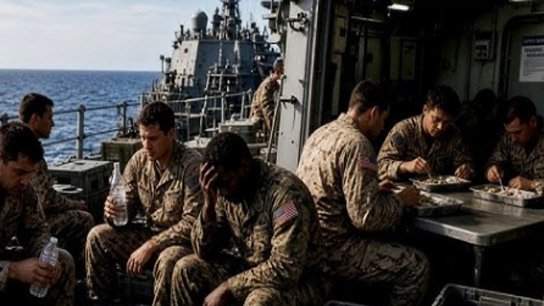 US soldiers' lives in danger at sea; no food, no water