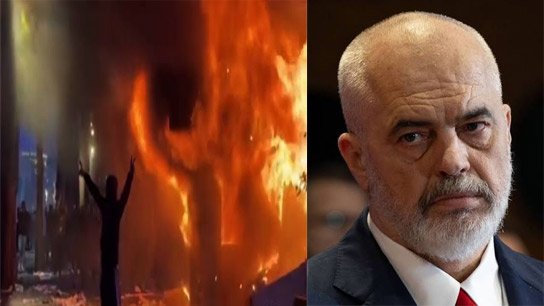 Terrible unrest in Albania! Mad mob sets Supreme Court on fire, Prime Minister in hiding