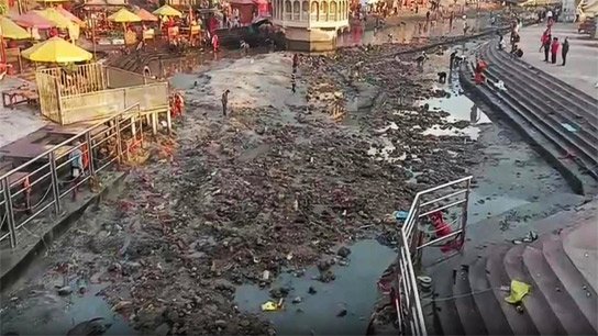 The water of the Ganges at Har Ki Pauri Ghat in Haridwar has dried up.