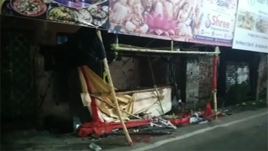 Saffron attack continues on Left book stalls, this time at C/O Chatterjee Hat, Howrah