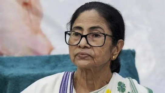 'Freedom of speech is being taken away in the country', says Mamata Banerjee ahead of anti-Centre protest in Delhi this week